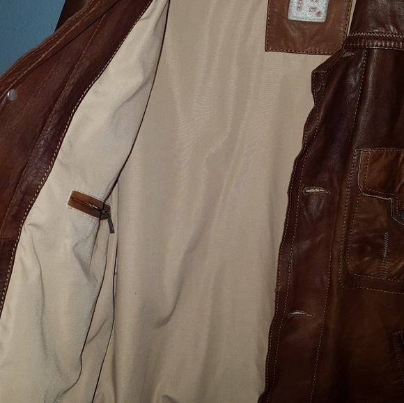 Jacket - Picture 4 of 5